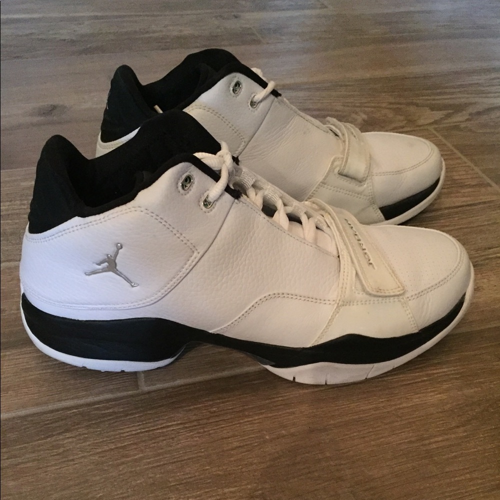 Nike Air Jordan Football Turf Shoes